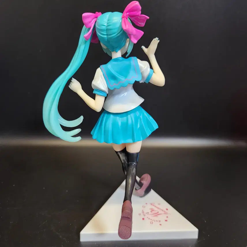 [BUNJANG] Hatsune Miku Figure (Used) / [중고] 하츠네미쿠 피규어