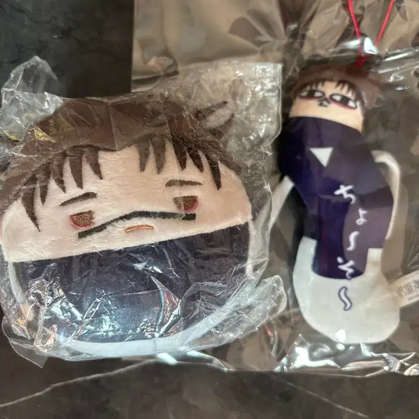 [BUNJANG] Jujutsu Kaisen Choso Twisted
Guys Fuwacororin Bundle Set / 주술회전 쵸소우 뒤틀린녀석들 후와코로링 일괄