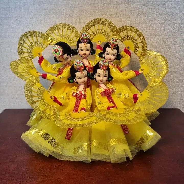[BUNJANG] Vintage Korean Traditional Craft 5 Fairies Fan Dance Group Dance Dolls / 빈티지 수공예 5선녀 부채춤 군무 인형 작품