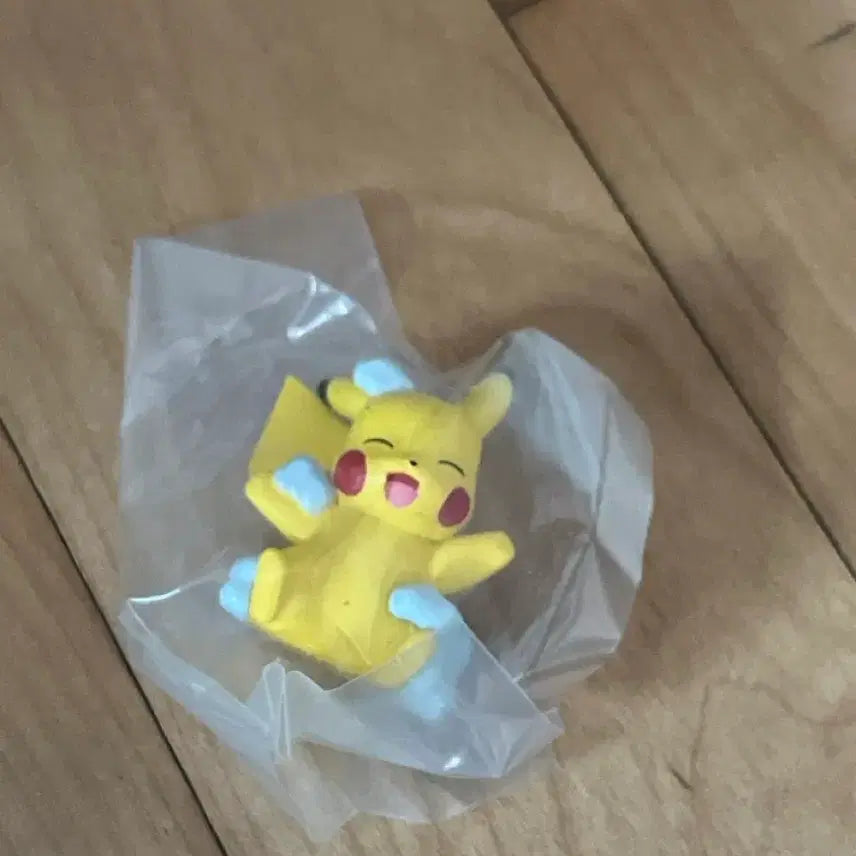 [BUNJANG] Pokemon Together Foaming Bath Mascot Vol. 2 Gacha Figure Pikachu Sealed / 포켓몬 다함께 거품거품 목욕 마스코트 2탄 가챠 피규어 피카츄 미개봉