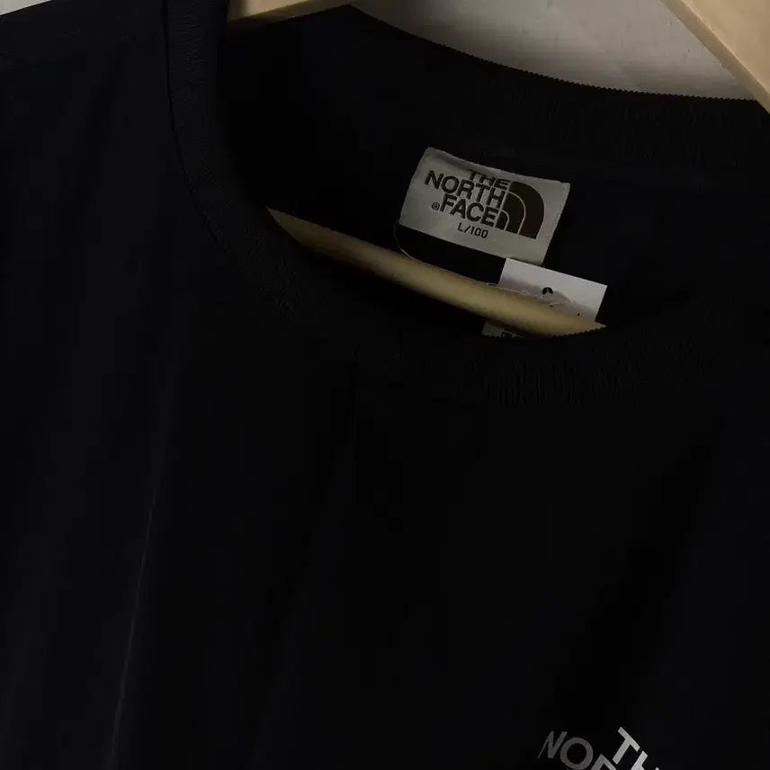 [SOLD OUT] 새상품급 노스페이스 웜업 바람막이