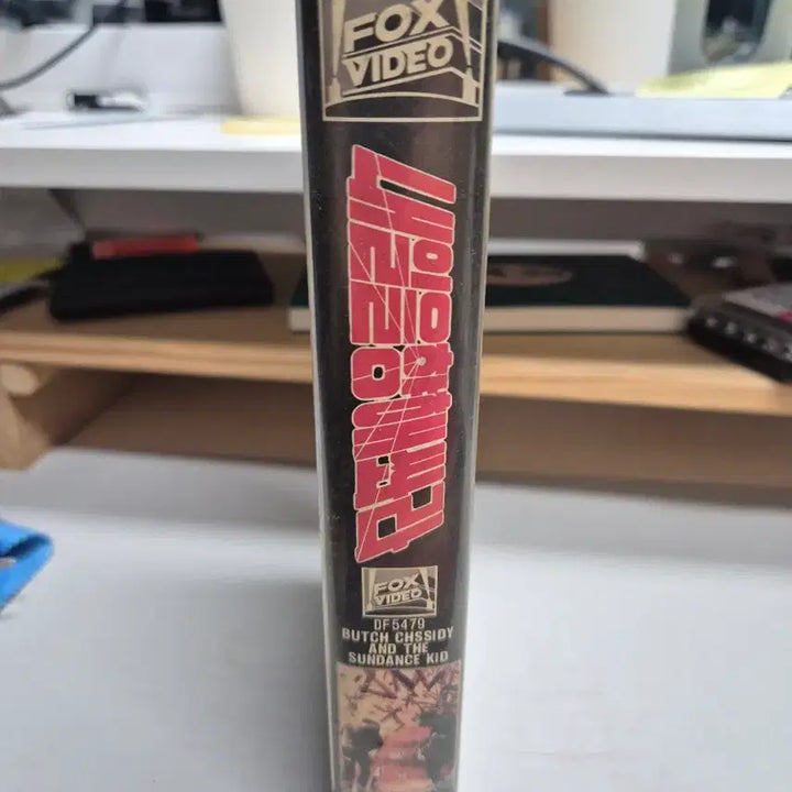 [BUNJANG] Butch Cassidy and the Sundance Kid VHS Tape / 내일을 향해 쏴라