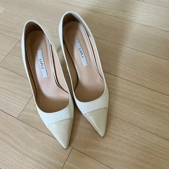 [BUNJANG] La Flah Anna 9cm Heels (EU 38 / US 7.5) / 라플라 anna 안나 240