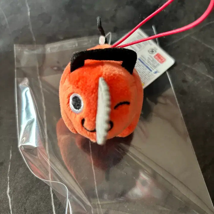 [BUNJANG] Chainsaw Man Pochita Plush Keychain / 체인소맨 포치타 인형 키링