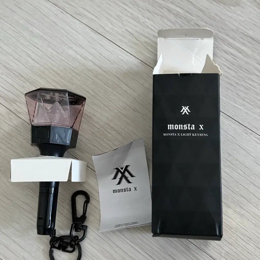 [BUNJANG] MONSTA X Mon-Dongyi Keyring Ver. 1 / 몬스타엑스 응원봉 몬둥이키링 버전1