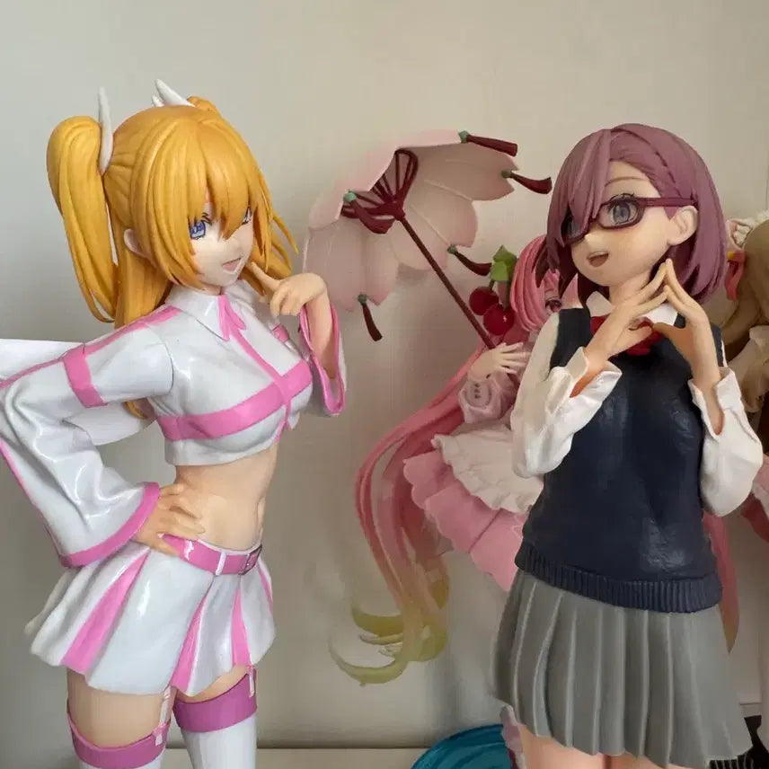[BUNJANG] Ririel &amp; Ririsa Figure Bundle Set / 리리엘 리리사 피규어 일괄