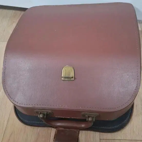 [BUNJANG] Imperial Good Companion Model 6 English Typewriter / 임페리얼 굿 컴패니언 모델6 영문타자기