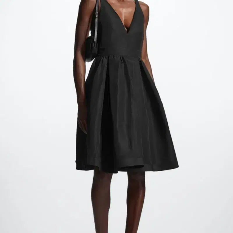 [BUNJANG] COS Deep V-Neck Midi Dress Black Size 38 / 코스 딥브이넥 원피스 드레스 38