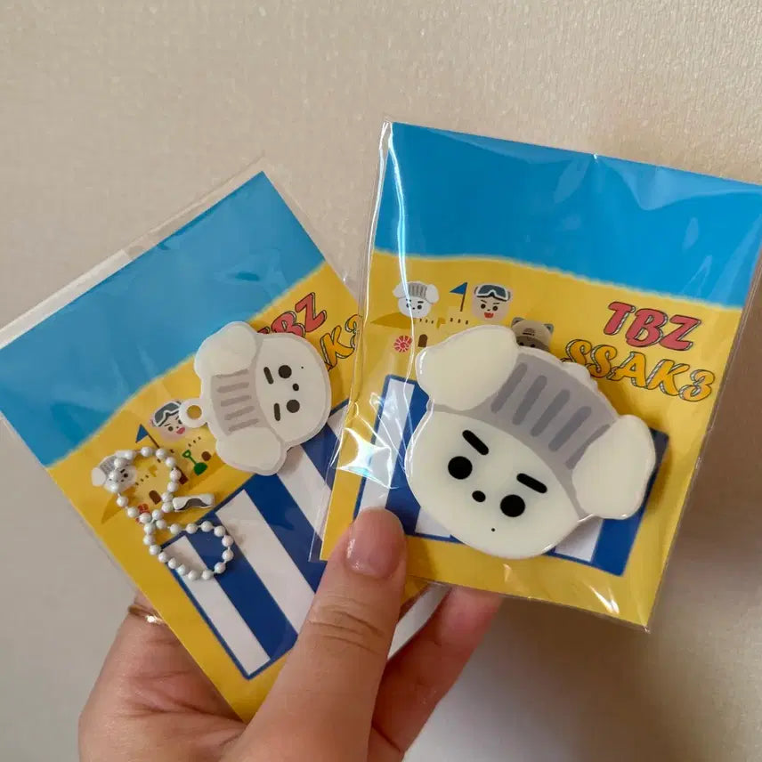 [BUNJANG] The Boyz Younghoon Grip Talk &amp; Keyring Set / 더보이즈 영훈 그립톡&amp;키링 양도