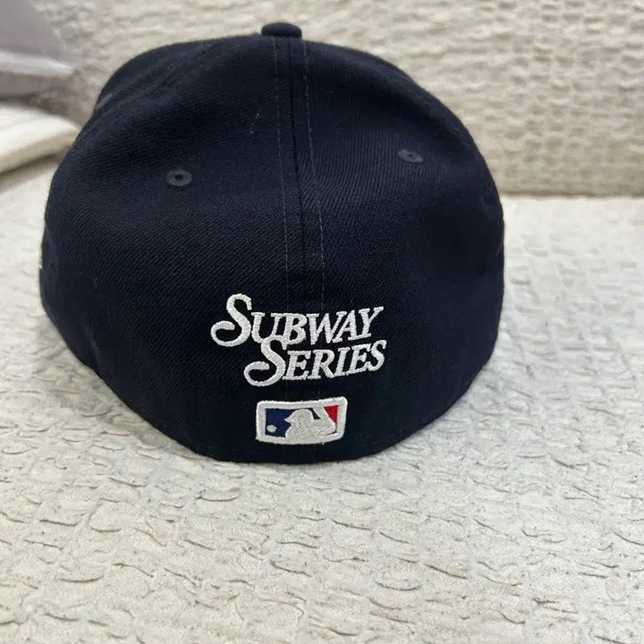[BUNJANG] New Era x Awake NY New York Yankees Fitted Cap 7 1/4 / 뉴에라 X 어웨이크 뉴욕 뉴욕 양키스 피티드캡 7 1/4