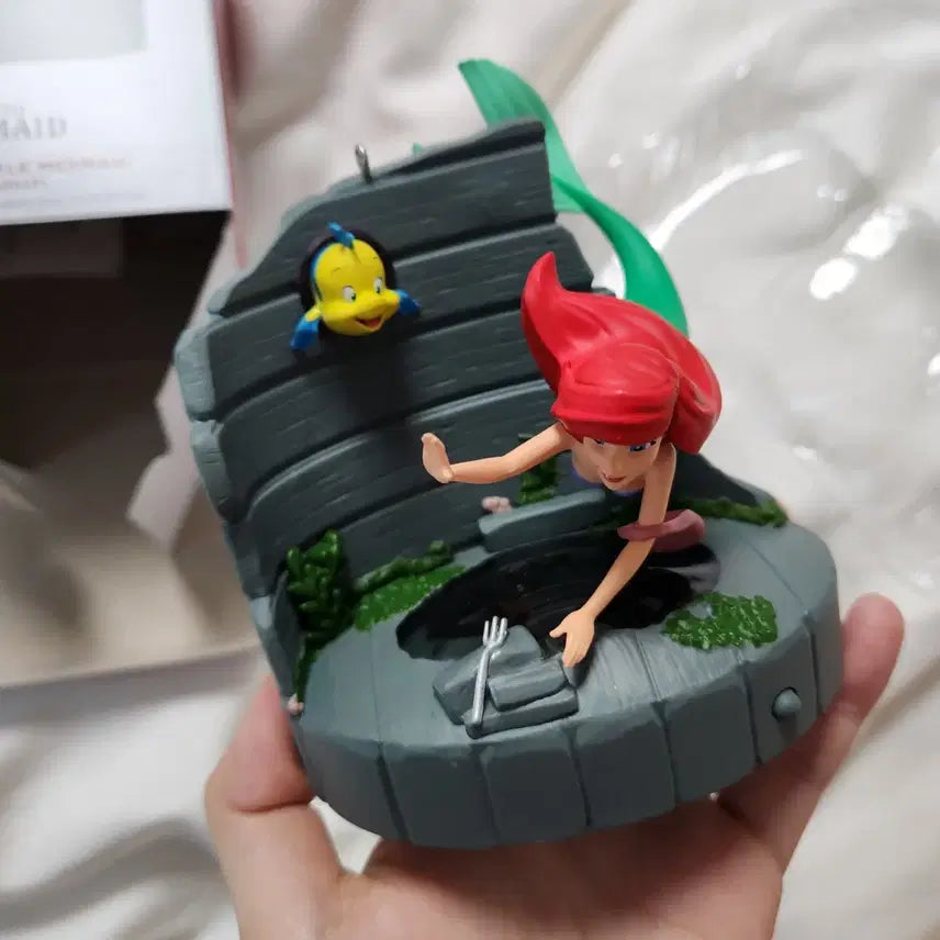 [BUNJANG] Hallmark Disney The Little Mermaid Ariel 35th Anniversary Ornament / 2024 홀마크 디즈니 인어공주 에리얼 35주년 오너먼트