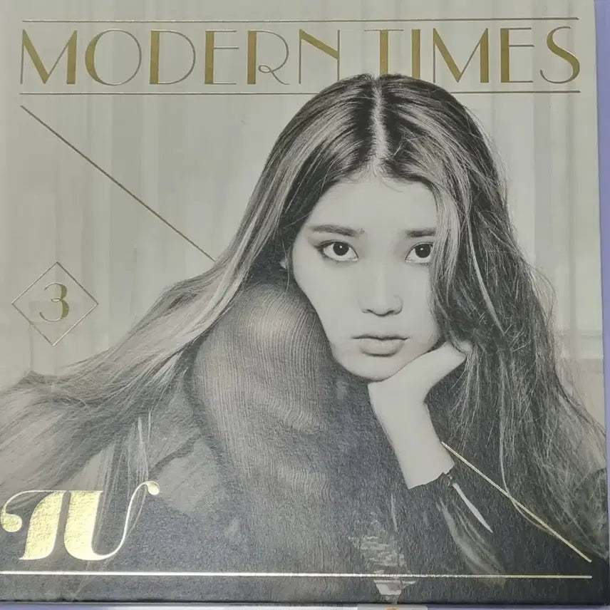 [BUNJANG] IU Modern Times Album Unsealed / 아이유 iu 모던타임즈 앨범 개봉
