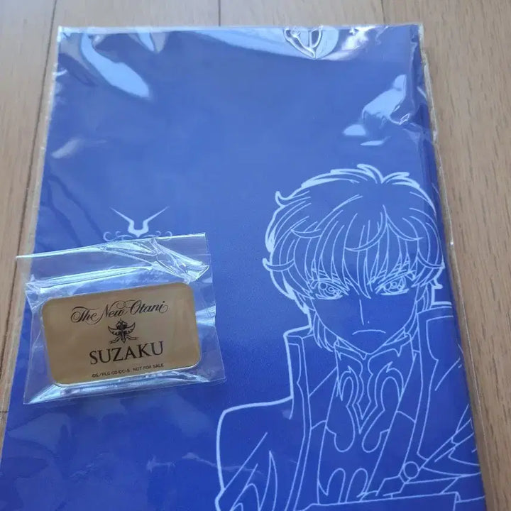 [BUNJANG] Code Geass New Otani Hotel Collaboration Suzaku Towel and Hotelier Name Tag / 코드기어스 더 뉴 오타니 호텔 콜라보 스자쿠 타올  명찰