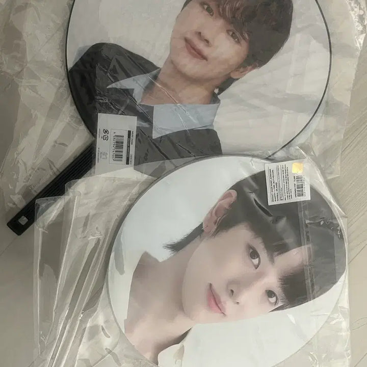 [BUNJANG] RIIZE Sungchan Uchiwa + Poster / 라이즈 성찬 우치와+포스터
