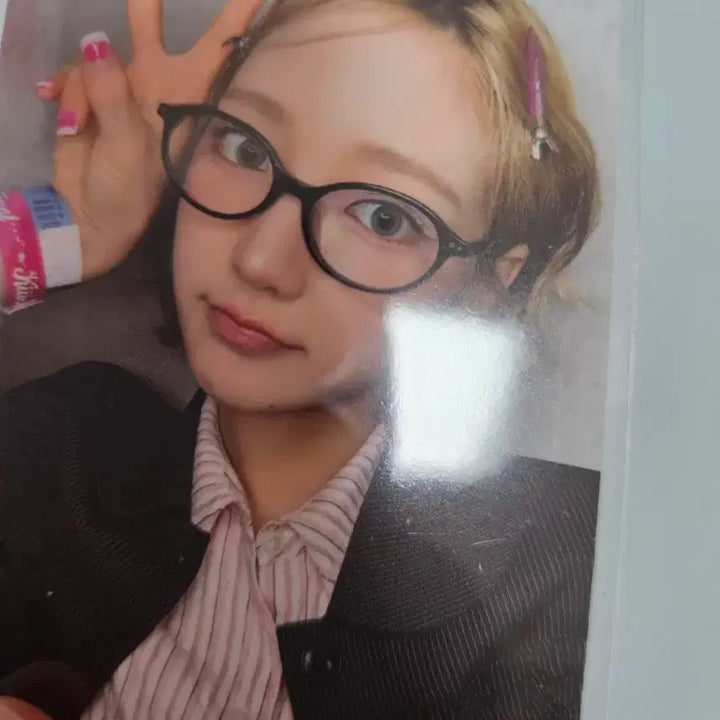 [BUNJANG] Kiki Jiyu Fan Concert MD Lucky Draw Photocard / 키키 지유 팬콘서트 엠디 구매특전 포토카드  포카
