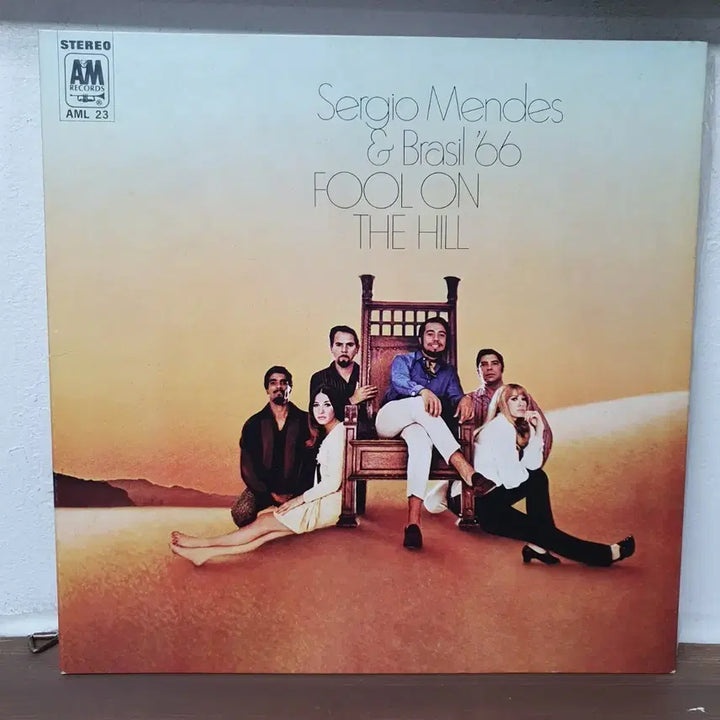 [BUNJANG] Sergio Mendes Fool on the Hill LP Japanese Pressing / 세르지오 멘데스 Fool on the Hill LP  일본반