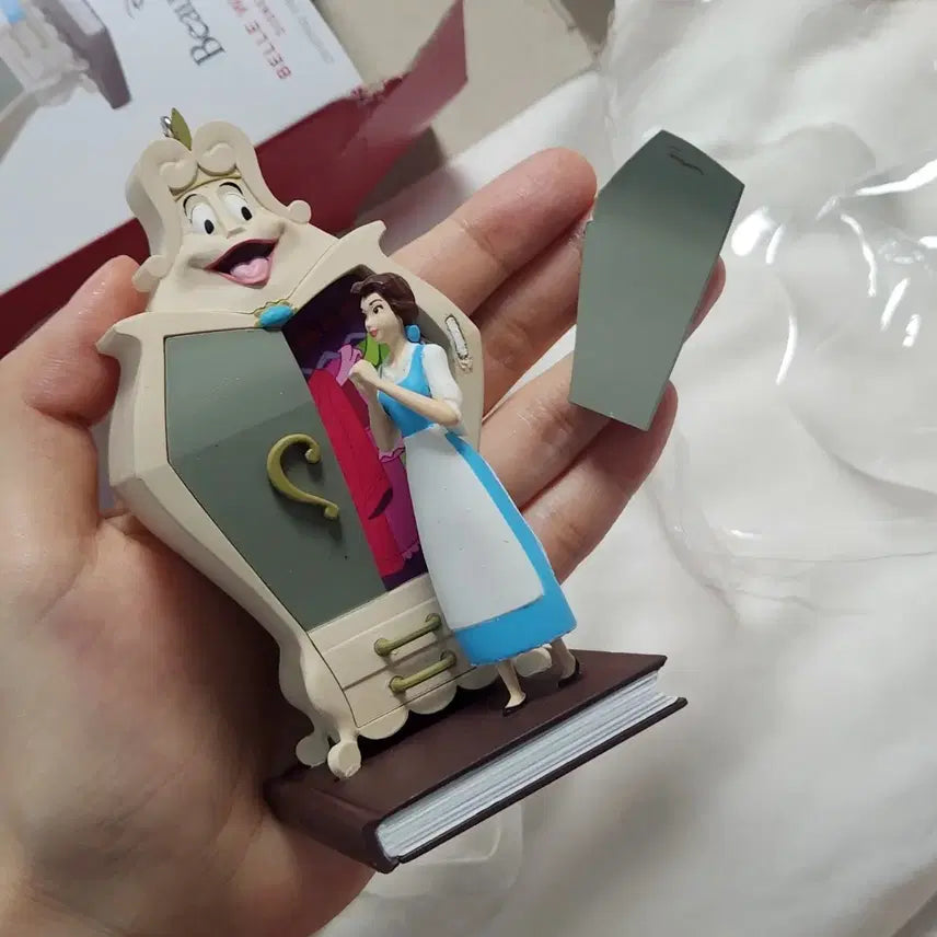 [BUNJANG] Hallmark Disney "Beauty and the Beast" Belle Wardrobe Ornament / 홀마크 디즈니 오너먼트 미녀와 야수 벨 워드롭 옷장