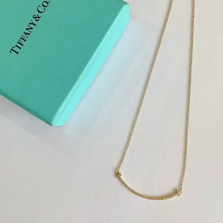 [BUNJANG] Tiffany &amp; Co. T Smile Diamond Pendant Necklace Rose Gold / 티파니 목걸이 T스마일 다이아몬드