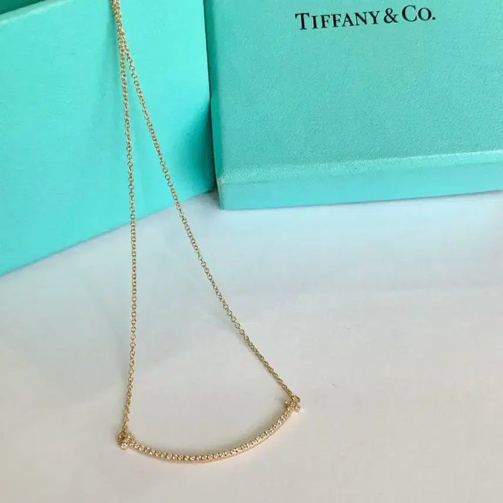 [BUNJANG] Tiffany &amp; Co. T Smile Diamond Pendant Necklace Rose Gold / 티파니 목걸이 T스마일 다이아몬드