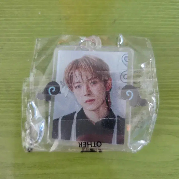 [BUNJANG] NCT WISH Sakuya Photocard Holder / nct wish 멜론팝 안테로스 유우시 키링 판매합니다