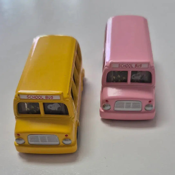 [BUNJANG] Snoopy x Belle Tomica School Bus Set / 스누피/벨 토미카 스쿨버스 스누피 틴케이스