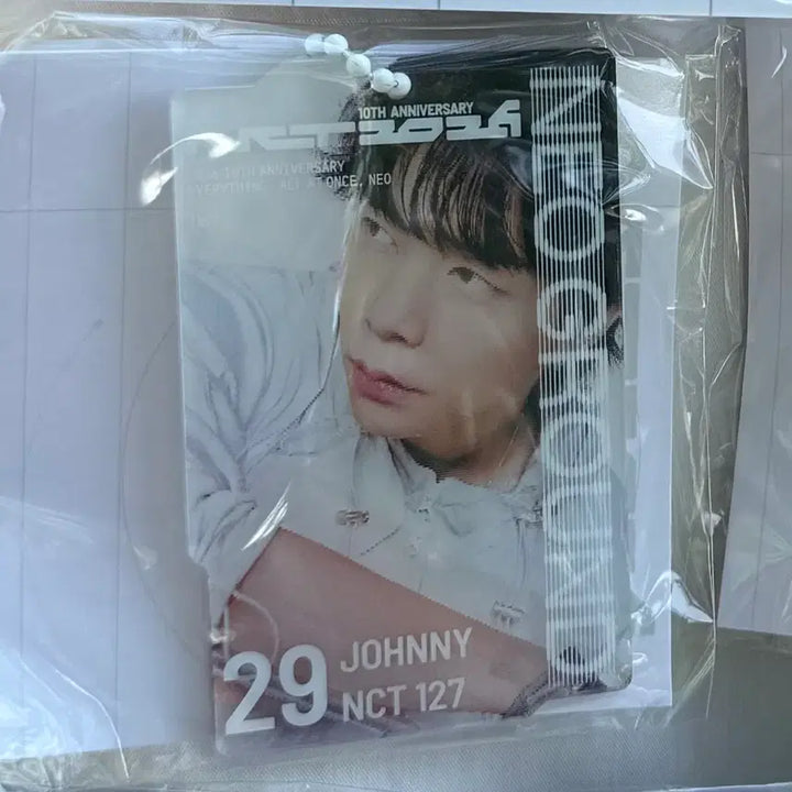 [BUNJANG] NCT 10th Anniversary Neo Ground Johnny Lenticular Acrylic Keyring / 엔시티 nct127 네오그라운드 팝업 쟈니 johnny 렌티큘러 키링