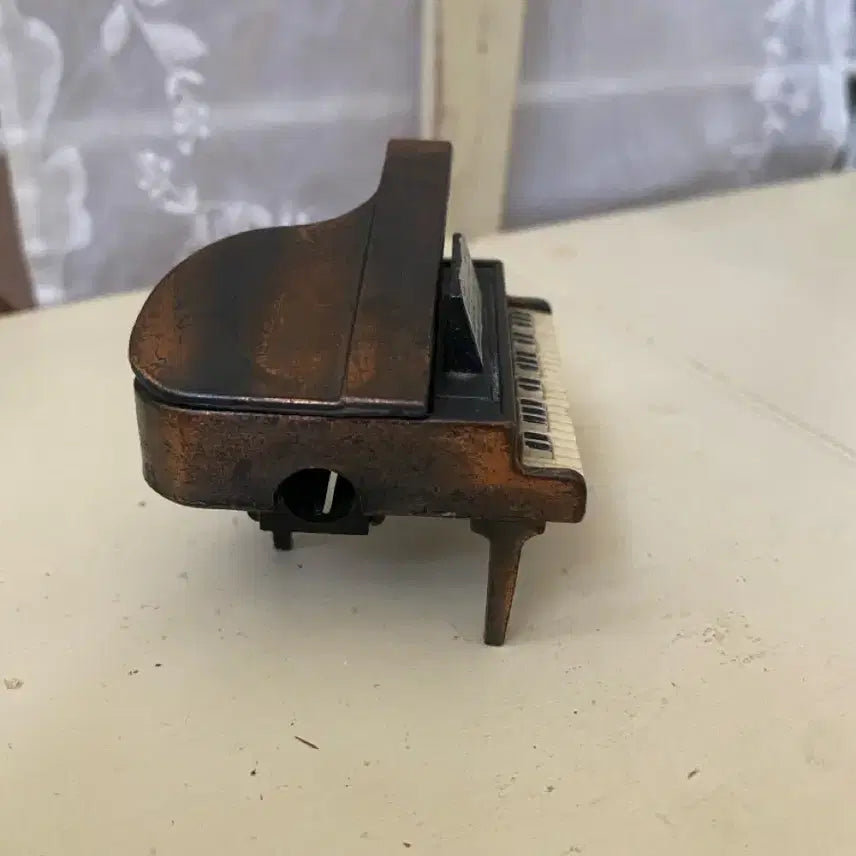 [BUNJANG] Vintage Bronze Grand Piano Miniature Pencil Sharpener / 빈티지 브론즈 그랜드피아노 미니어쳐