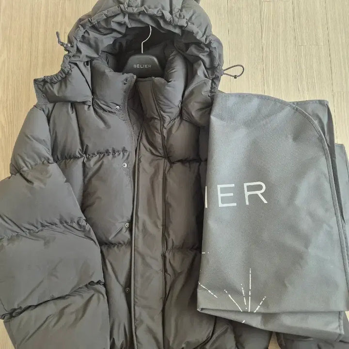 [BUNJANG] Bellié Crossline Goosedown Slate Grey Size 105 / 벨리에 크로스라인 구스다운 슬레이트 그레이 105사이즈