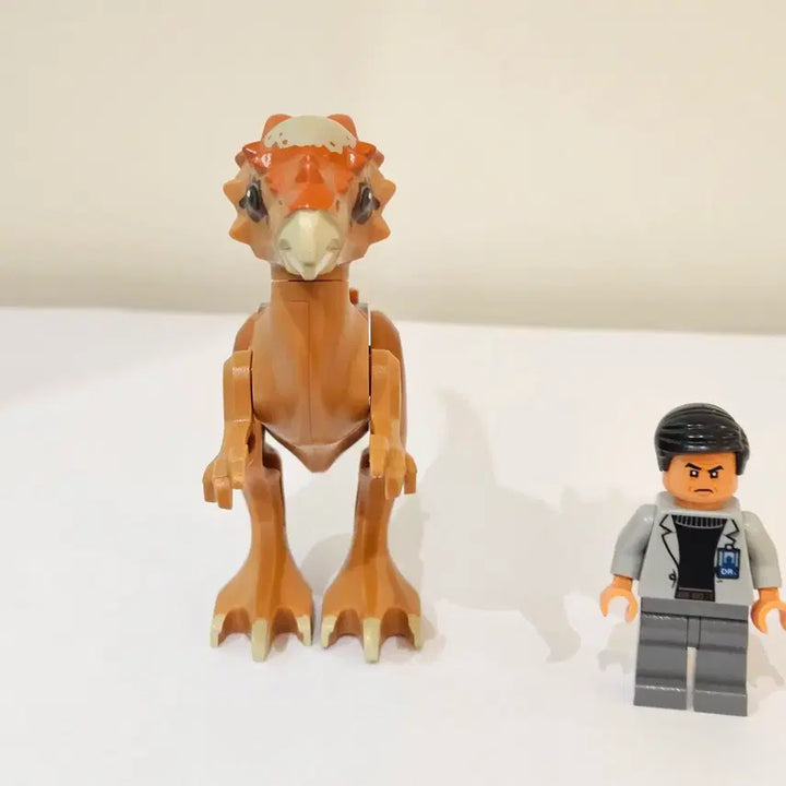 [BUNJANG] LEGO Original 75927 Dinosaur &amp; Dr. Wu Minifigures / 레고정품 75927 공룡+우박사 미피 판매합니다.