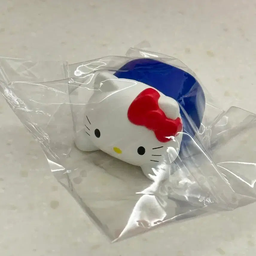 [BUNJANG] Hello Kitty Figure Gacha / 헬로키티 피규어 가챠