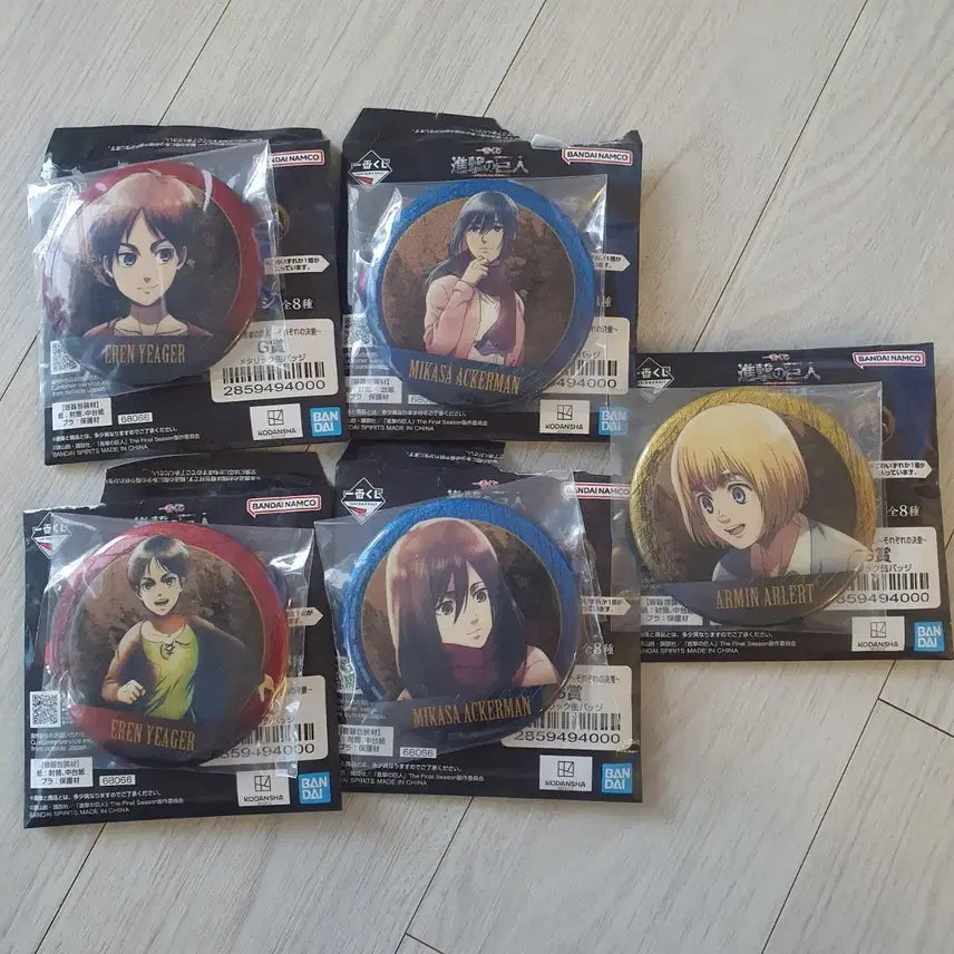 [BUNJANG] Attack on Titan Resolve Metal Badge Set (Eren/Mikasa/Armin) / 진격의 거인 각자의결의 메탈 뱃지 세트 (에렌/미카사/아르민)