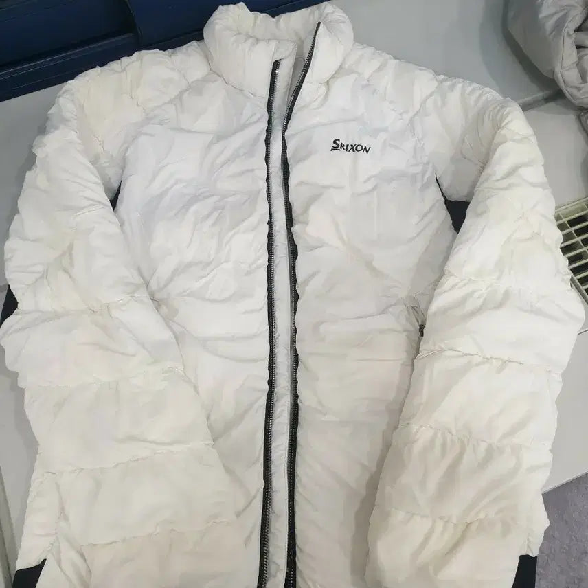 [BUNJANG] Srixon Adidas White Padded Jumper / 스릭슨,아디다스 화이트 패딩 점퍼