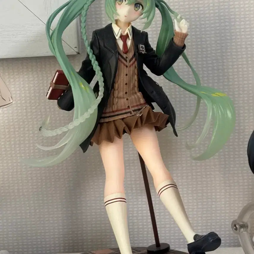 [BUNJANG] School Uniform Miku Figure / 미소녀 피규어 교복 미쿠 피규어 양도