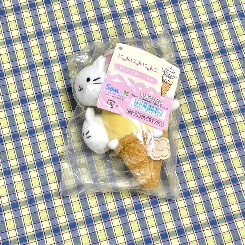 [BUNJANG] San-X Nyan Nyan Nyan Ko Ice Cream Keyring Plush / 산엑스 유니버스 팝업 한정 냥냥냥코 아이스크림 키링 인형
