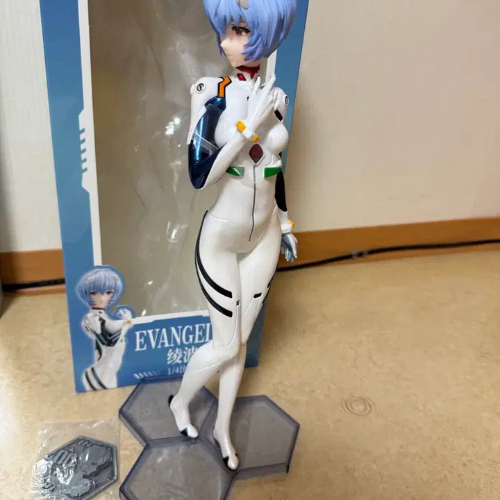[BUNJANG] Evangelion Rei Ayanami 1/4 Scale Figure by Bearpanda / 에반게리온 레이 피규어 1/4 베어판다