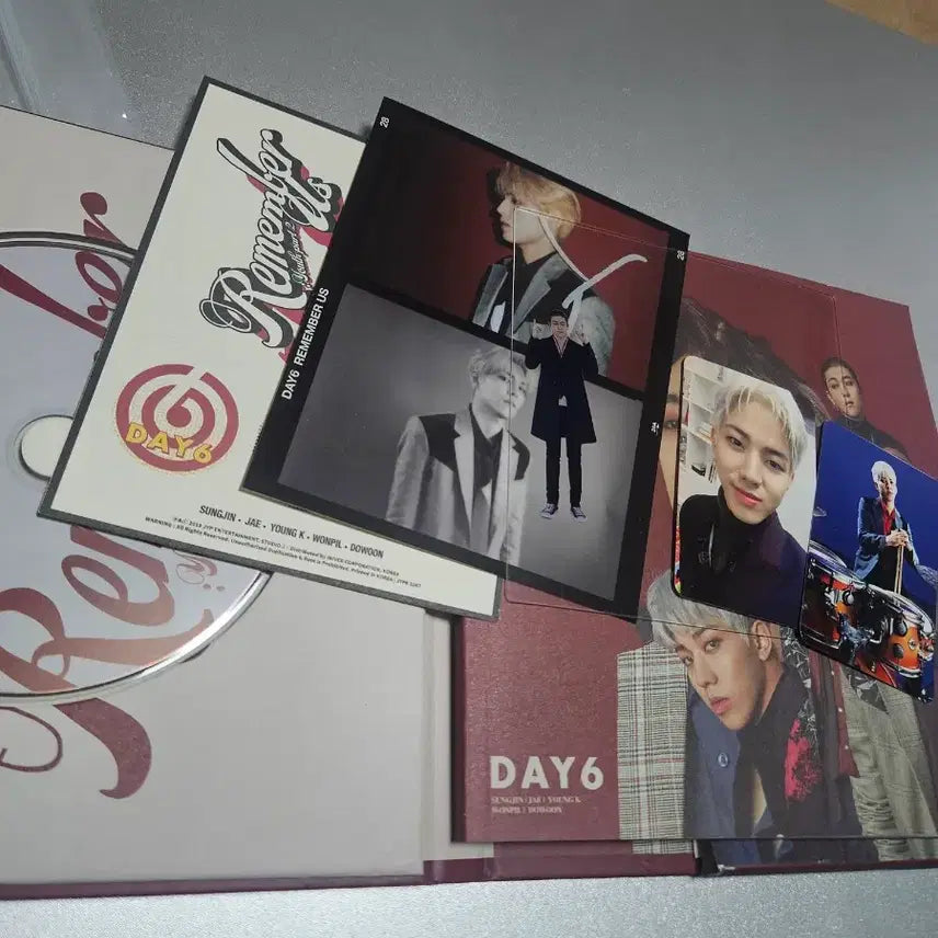 [BUNJANG] DAY6 Signed Album (All Members) / 데이식스 전 멤버 싸인앨범 비매