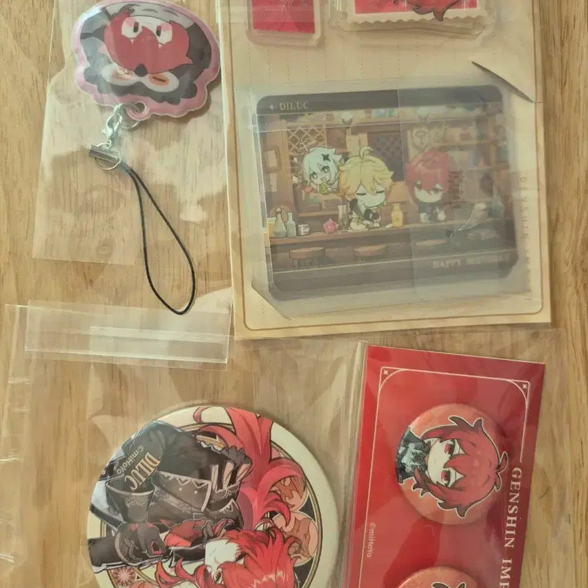 [BUNJANG] Genshin Impact Diluc Merchandise Bundle Set / 개봉) 원신 다이루크 굿즈 일괄