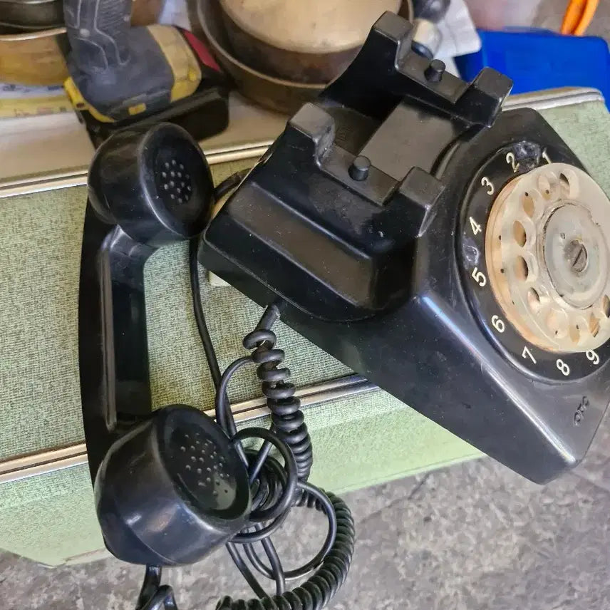 [BUNJANG] Ministry of Communications Dial Telephone (Set of 2) / 다이얼전화기