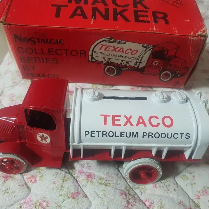 [BUNJANG] Texaco Tanker Truck Vintage Model Minicar Toy Car / TEXACO 탱크로리 빈티지 모형 미니카 장난감차 빈티지