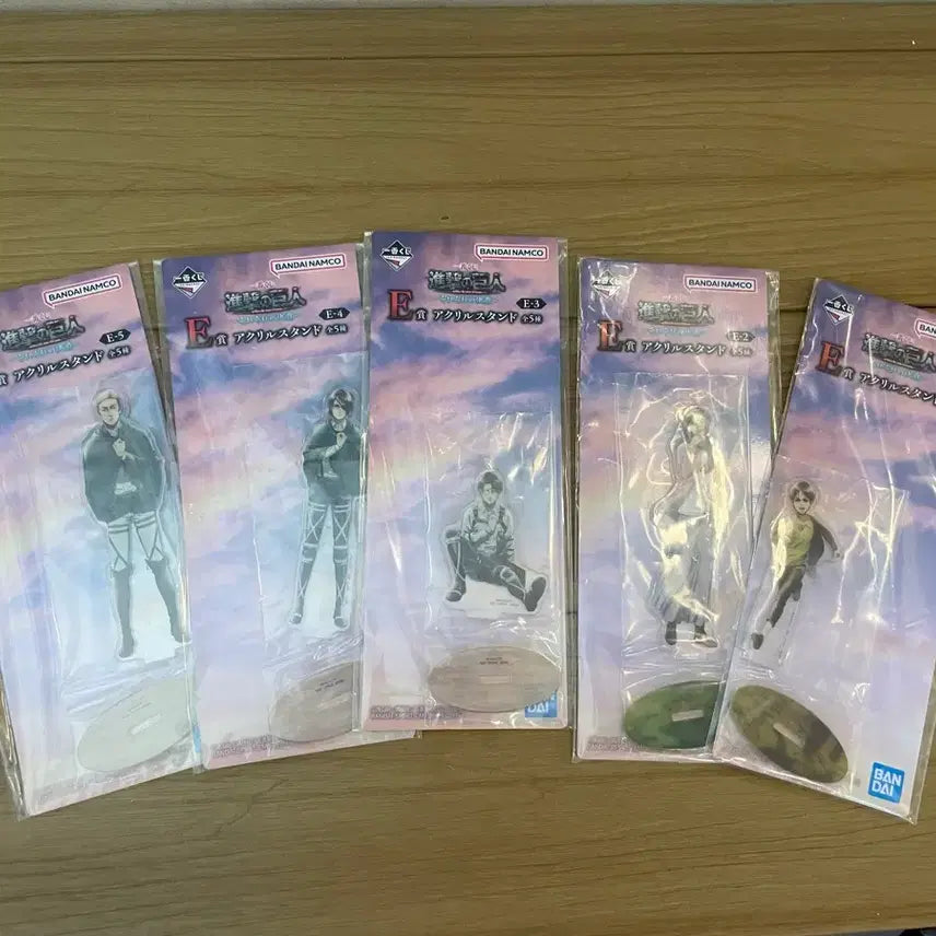 [BUNJANG] Attack on Titan Season E Acrylic Stand Full Set / 진격의거인 e상 아크릴 전구성