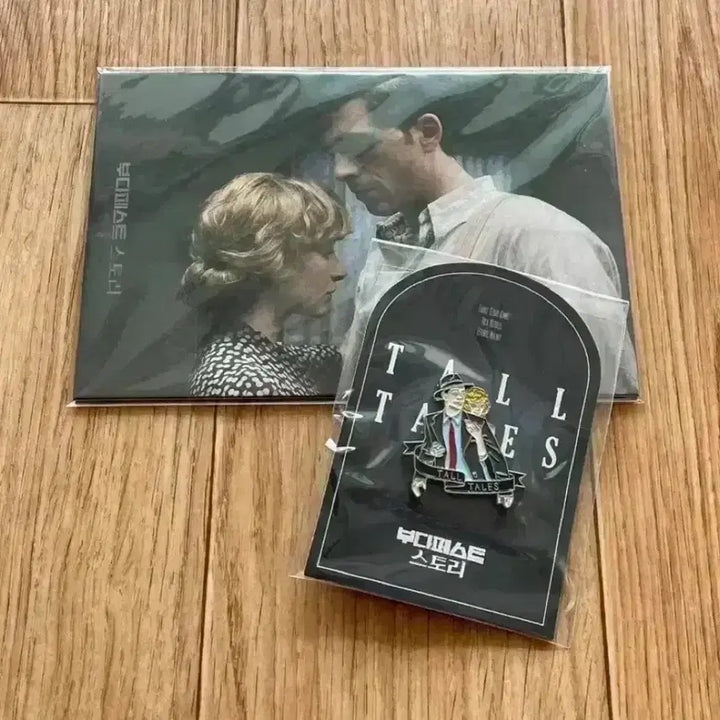 [BUNJANG] The Grand Budapest Hotel Story Badge and Postcard Set / 영화 부다페스트 스토리 뱃지 패키지 엽서 세트 영화 굿즈