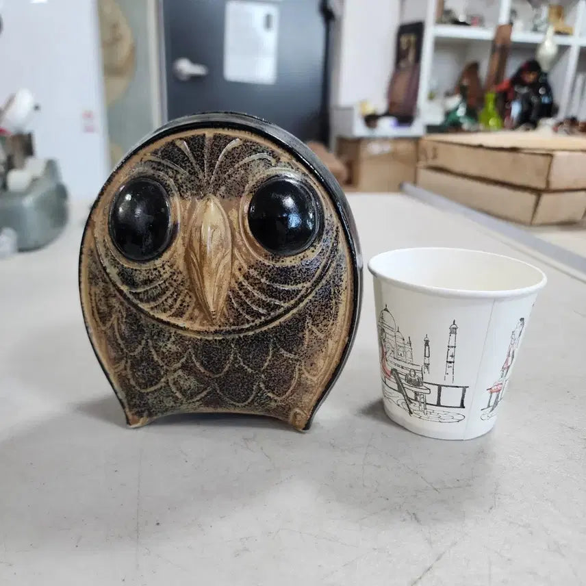 [BUNJANG] Japanese Ceramic Owl Piggy Bank / Japan 도자기 부엉이 저금통 높이13.5cm
