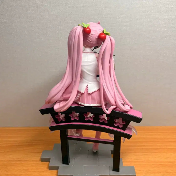 [BUNJANG] Hatsune Miku Figure / 하츠네미쿠 피규어