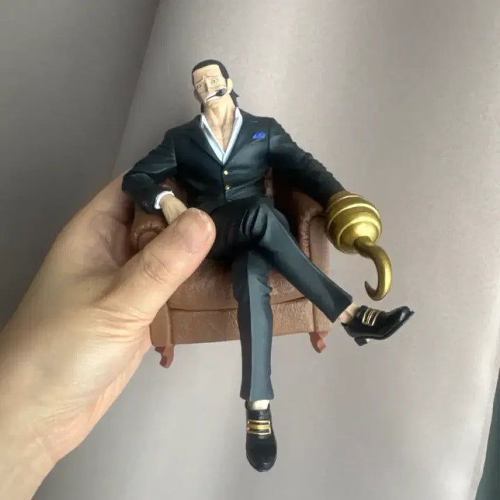 [BUNJANG] One Piece Crocodile Seated Figure / 원피스 크로커다일 좌상 피규어 팔아요 상태 좋아요 박스x