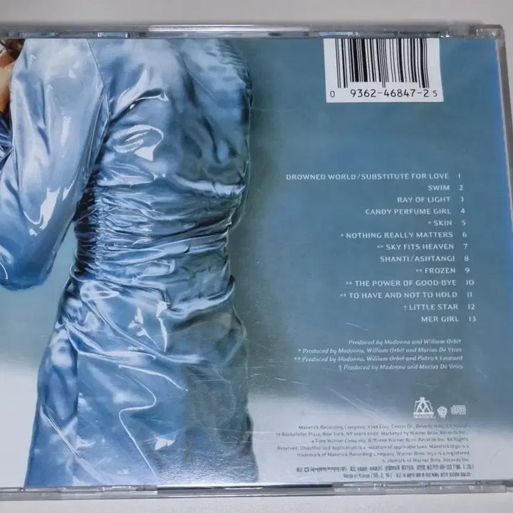 [BUNJANG] Madonna Ray Of Light 7th Album Unsealed CD / 마돈나 7집 Ray Of Light (개봉 CD)