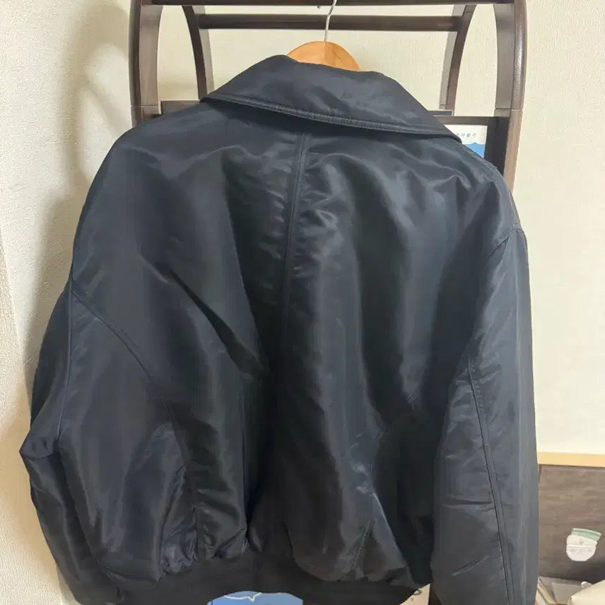 [BUNJANG] Bellier Circular Oversized Bomber M Size / 벨리에 써큘러 오버사이즈 봄버 m사이즈