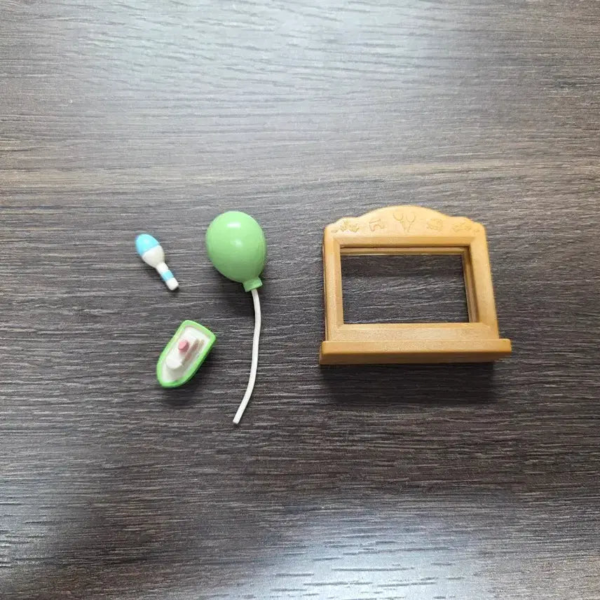 [BUNJANG] Sylvanian Families Toy Wagon Accessories Set (4 Items) / 올드) 실바니안 토이웨건 소품 4점