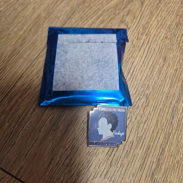 [BUNJANG] Demon Slayer Hakuji Motif Pin / 귀멸의칼날 하쿠지 모티브핀