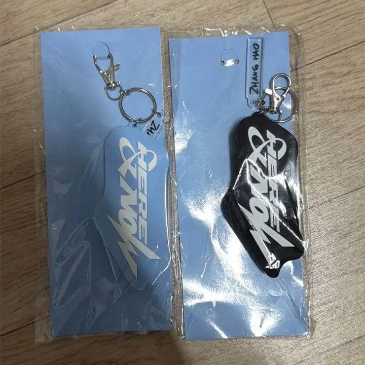 [BUNJANG] ZB1 Zhang Hao Voice Keychain (Korea, Japan Version) / 앤더블 제베원 장하오 MD 보이스키링 (한국, 일본 버전) 양도