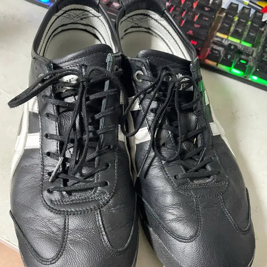 [SOLD OUT] 오니츠카타이거 멕시코66 sd 블랙 270